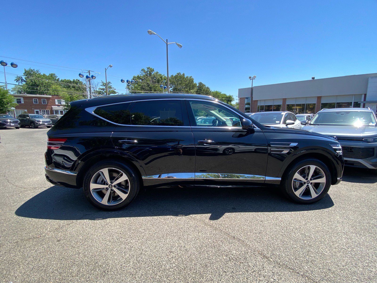 Used 2024 Genesis GV80 3.5T Advanced w/ Advanced Package AWD/4WD image 2