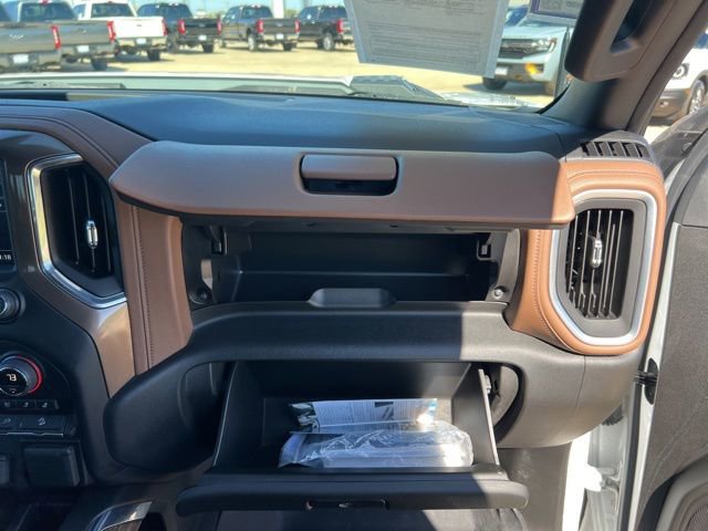 Used 2022 Chevrolet Silverado 2500 High Country w/ Safety Package II image 41