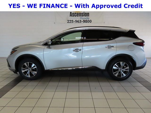 Used 2023 Nissan Murano SV image 3