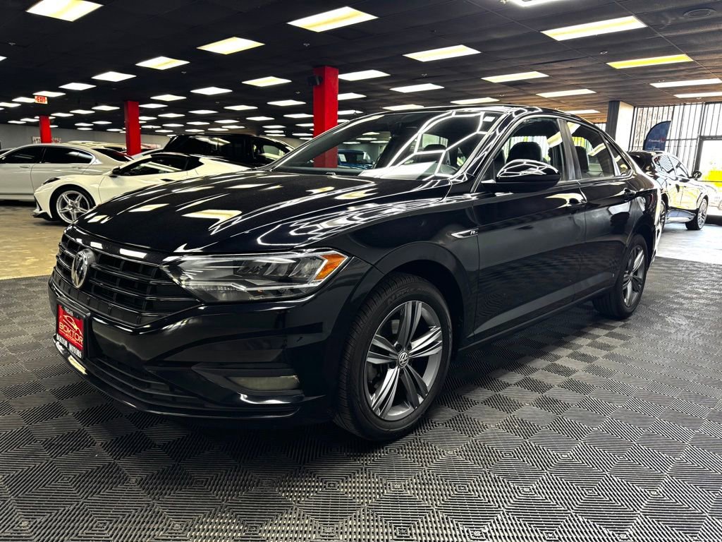 Used 2019 Volkswagen Jetta R-Line w/ R-Line Cold Weather Package FWD image 7