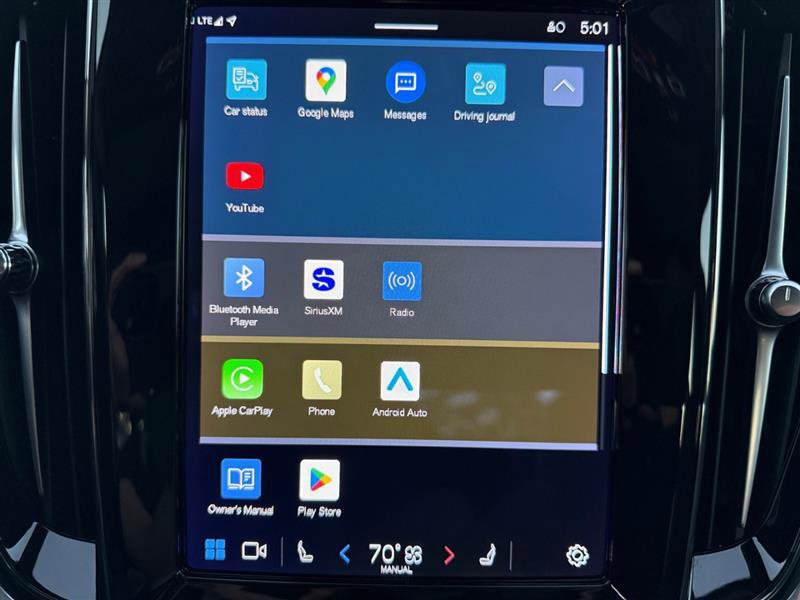 Used 2023 Volvo S60 T8 Plus image 23