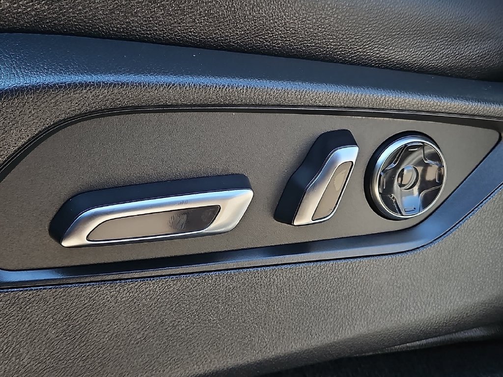 Used 2024 Acura MDX FWD image 18