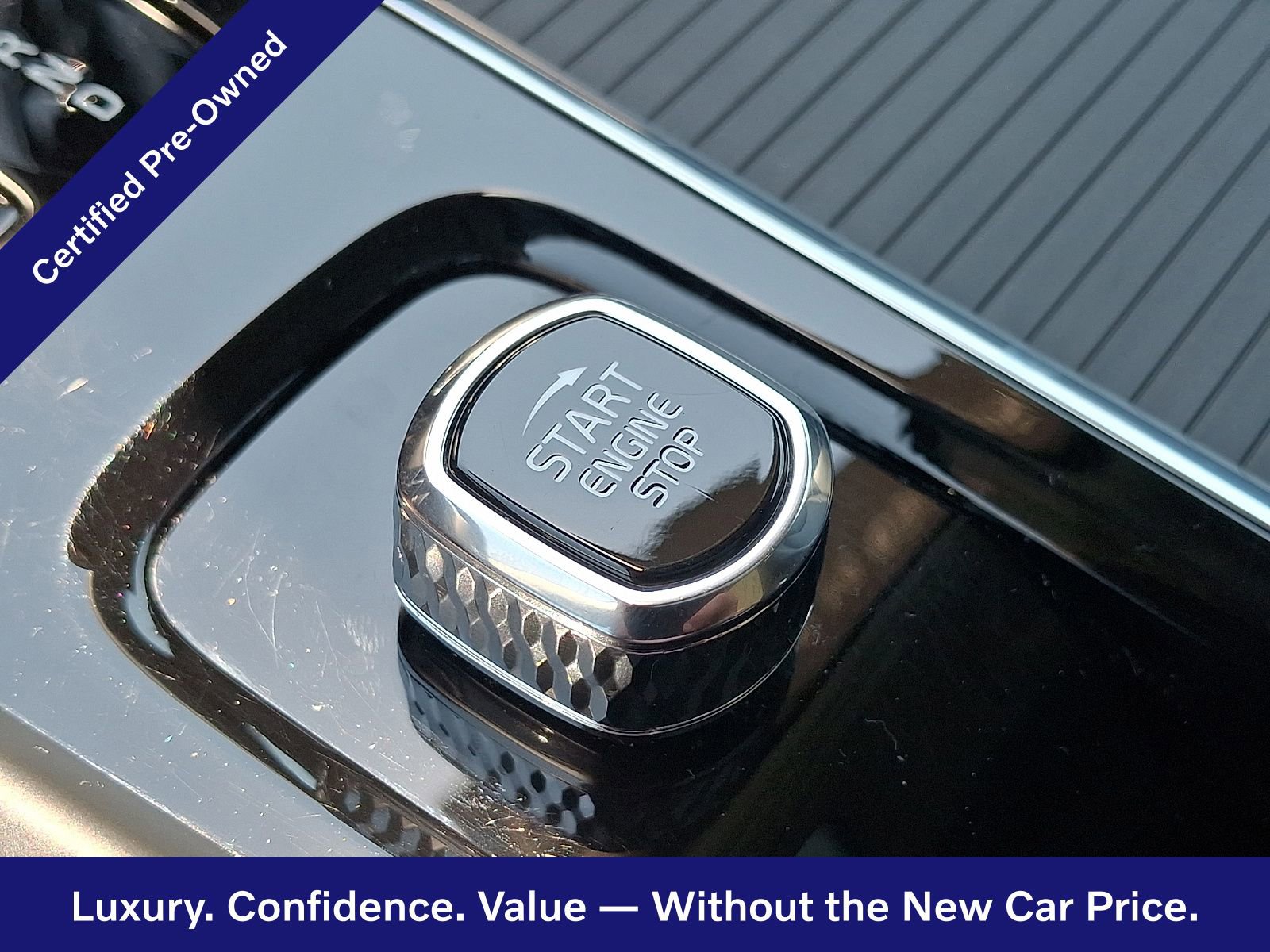 Certified 2025 Volvo XC60 B5 Core AWD/4WD image 26