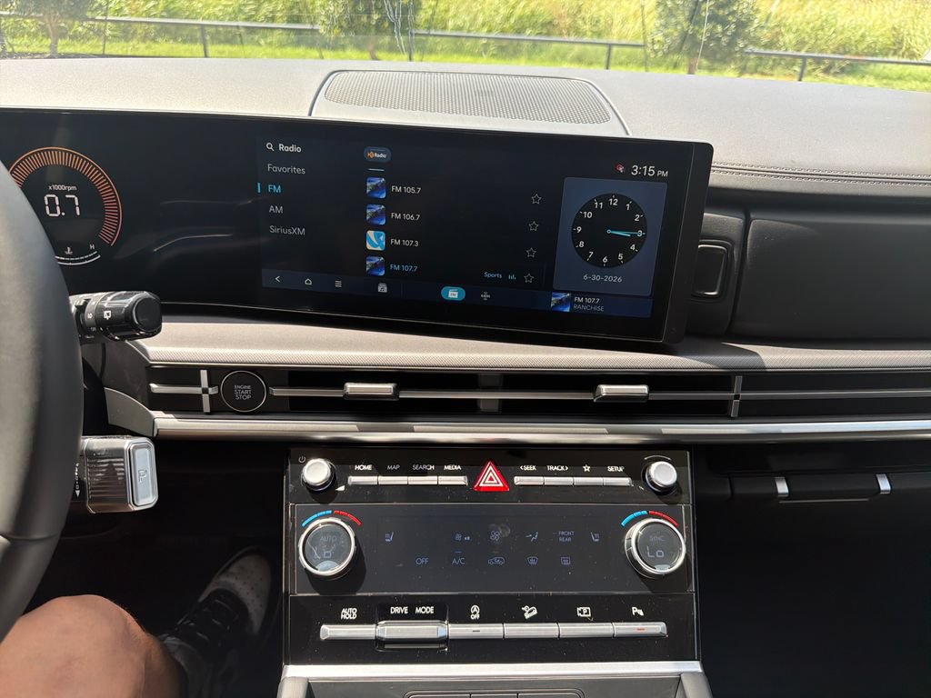 New 2026 Hyundai Santa Fe SEL FWD image 25