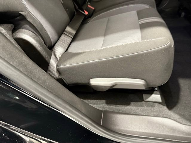 Used 2025 Chevrolet Blazer LT image 25