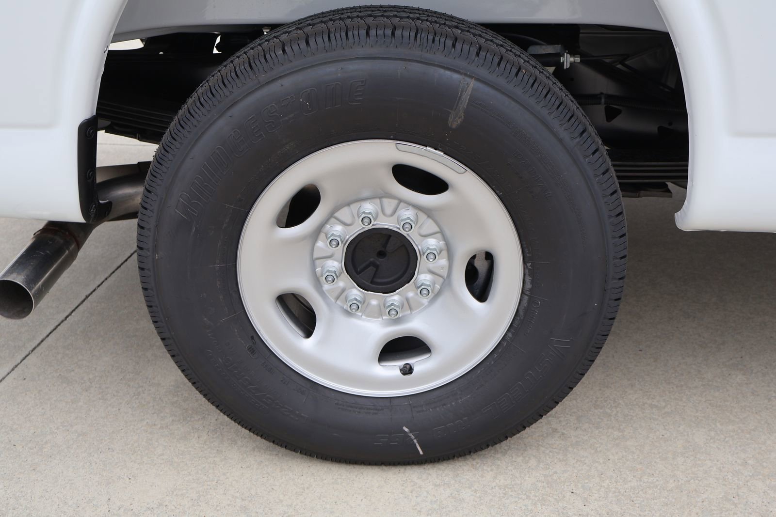 New 2026 Chevrolet Express 3500 LS RWD image 6