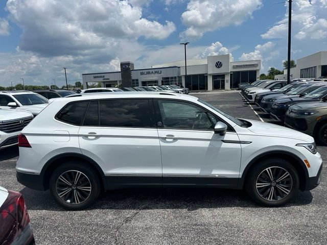 Used 2024 Volkswagen Tiguan Wolfsburg Edition FWD image 8