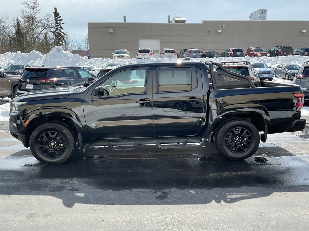 Used 2023 Nissan Frontier SV w/ Midnight Edition Package AWD/4WD image 8