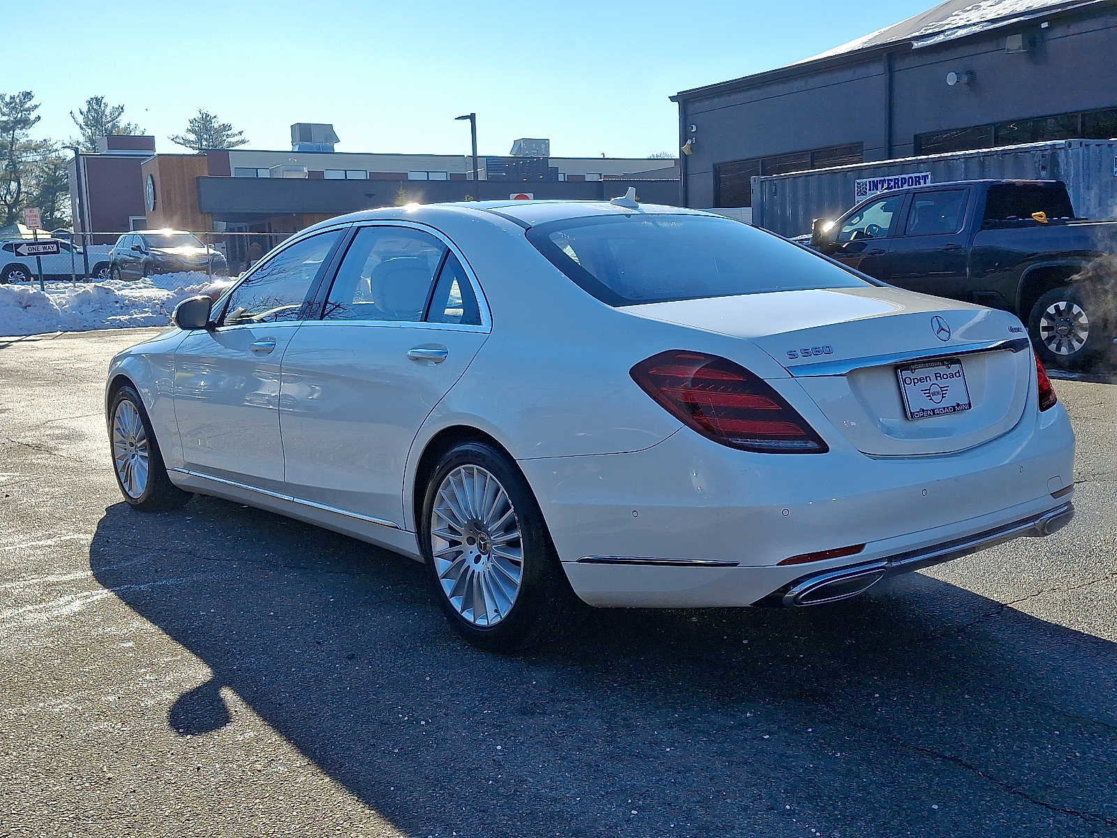 Used 2019 Mercedes-Benz S 560 4MATIC Sedan image 4