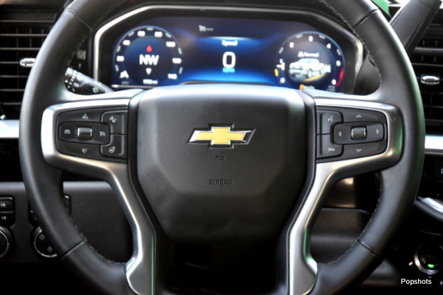 Used 2025 Chevrolet Silverado 1500 LT w/ Texas Edition Plus AWD/4WD image 15