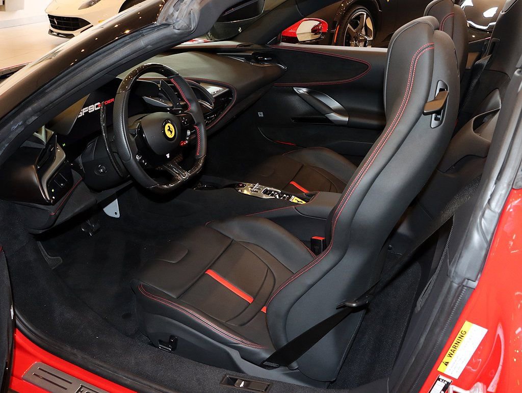 Certified 2023 Ferrari SF90 Spider image 4