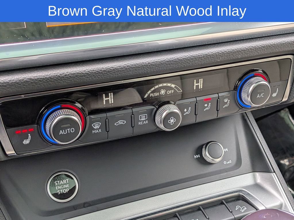 Used 2024 Audi Q3 2.0T Premium image 23