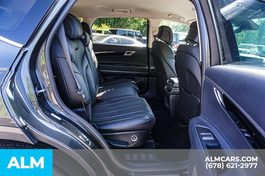 Used 2025 Genesis GV80 2.5T Standard AWD/4WD image 21