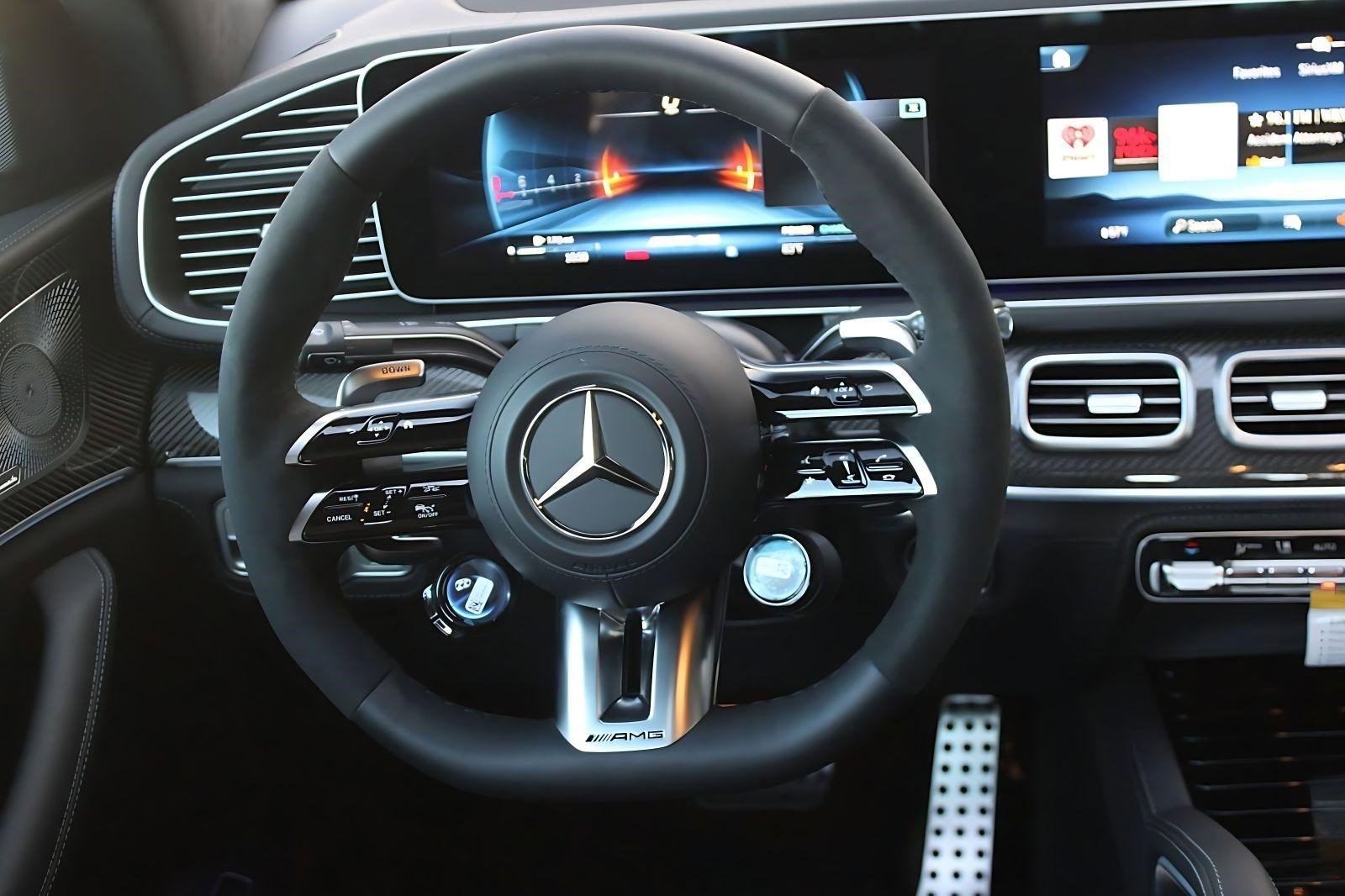 New 2026 Mercedes-Benz GLE 63 AMG S image 17