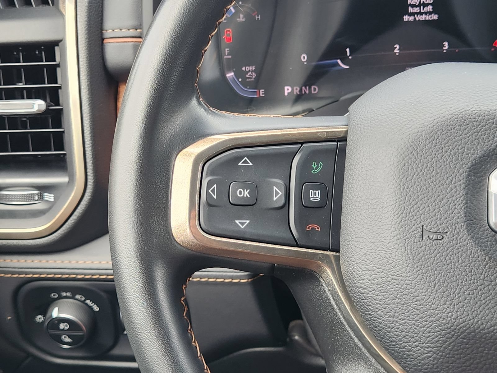 Used 2024 RAM 3500 Limited w/ Towing Technology Group AWD/4WD image 28