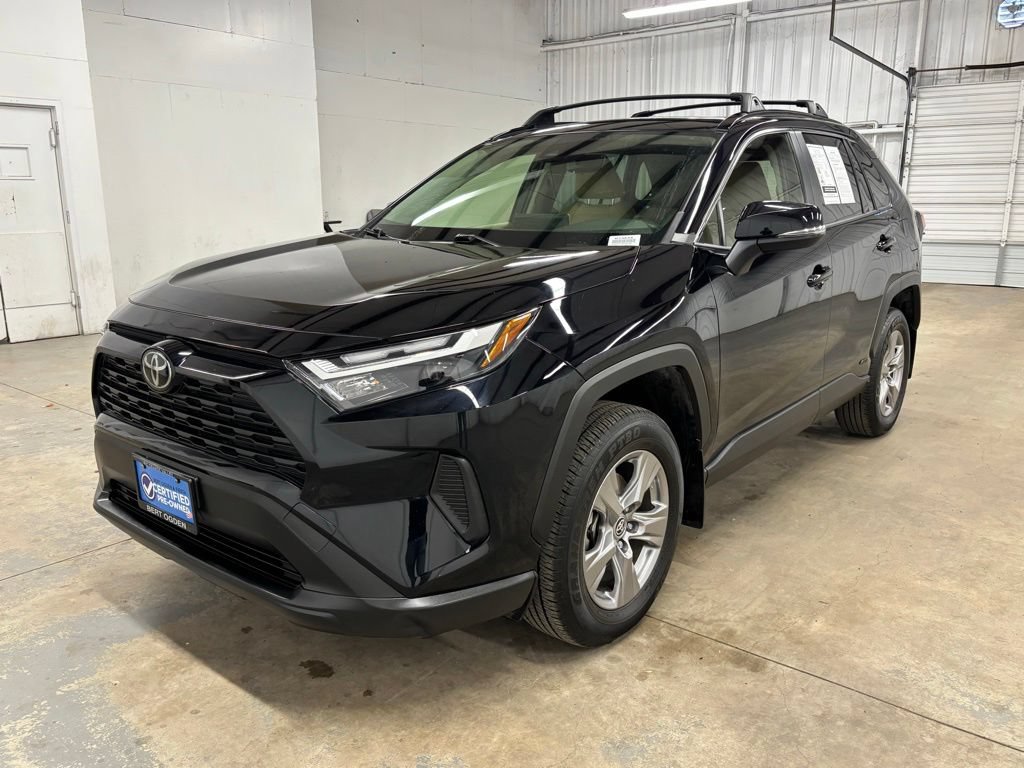 Used 2025 Toyota RAV4 XLE w/ Convenience Package AWD/4WD image 2