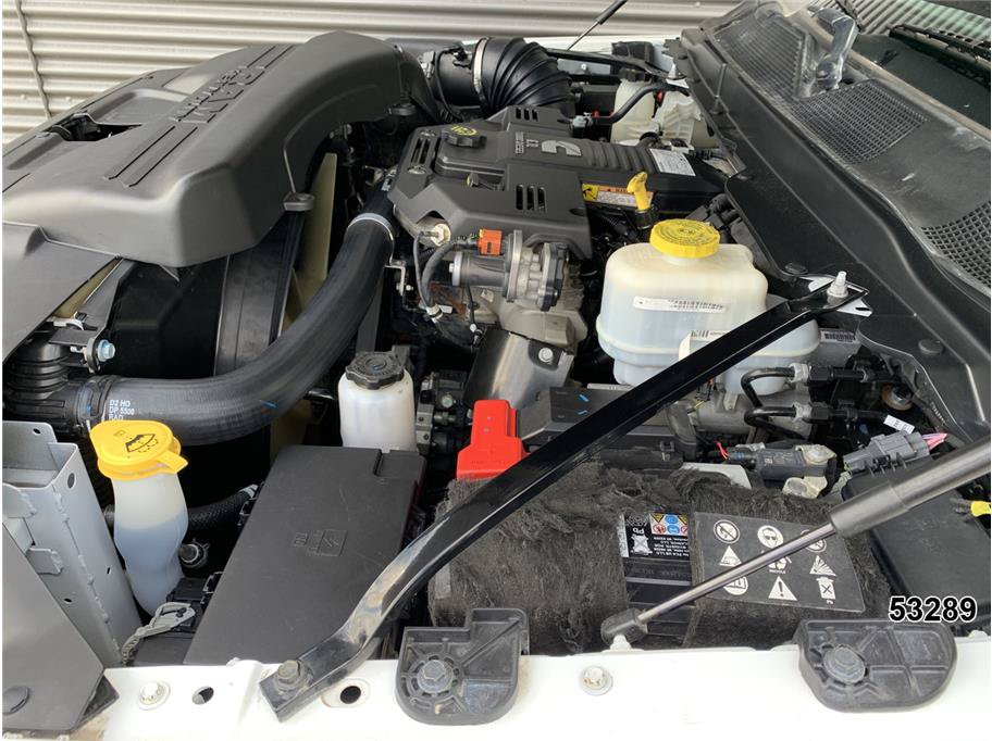 Used 2022 RAM 5500 Tradesman w/ Max Tow Package AWD/4WD image 11