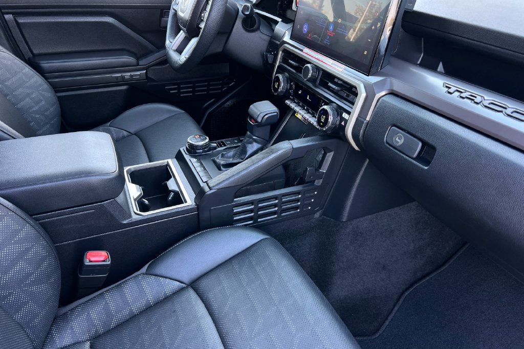 Certified 2026 Toyota Tacoma TRD Off-Road w/ TRD Off Road Premium Package AWD/4WD image 19