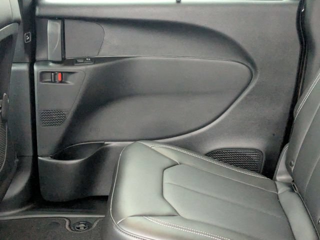 New 2026 Chrysler Voyager LX FWD image 26