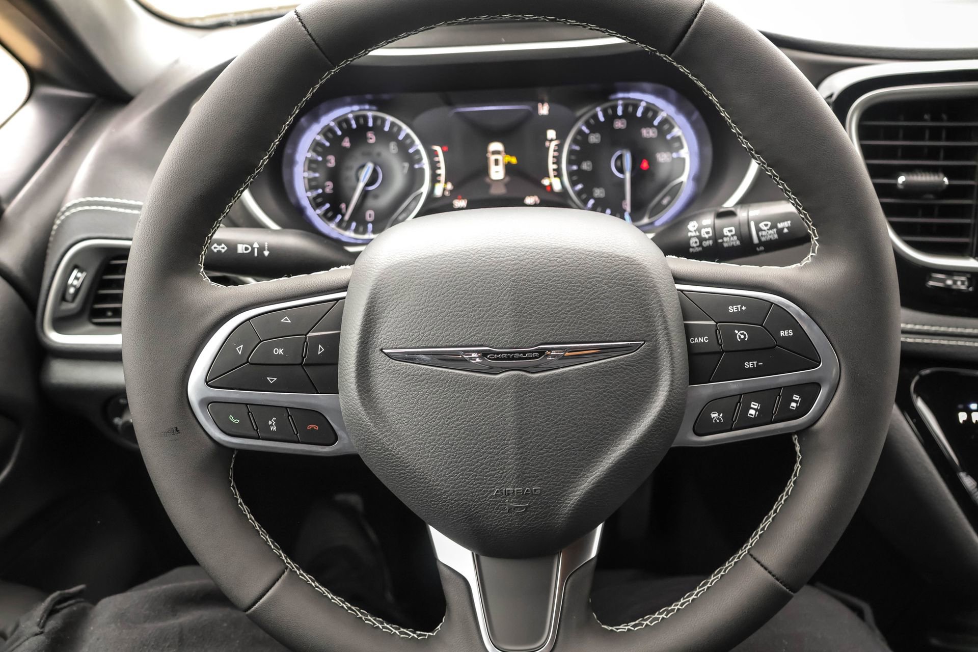 New 2026 Chrysler Pacifica Select image 25