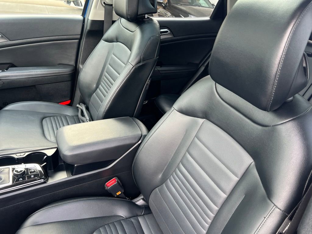 Certified 2023 Kia Sportage SX FWD image 5