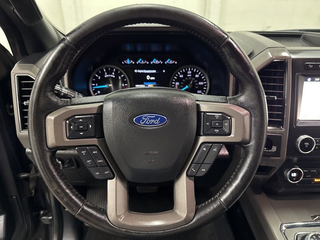 Used 2019 Ford Expedition XLT image 14