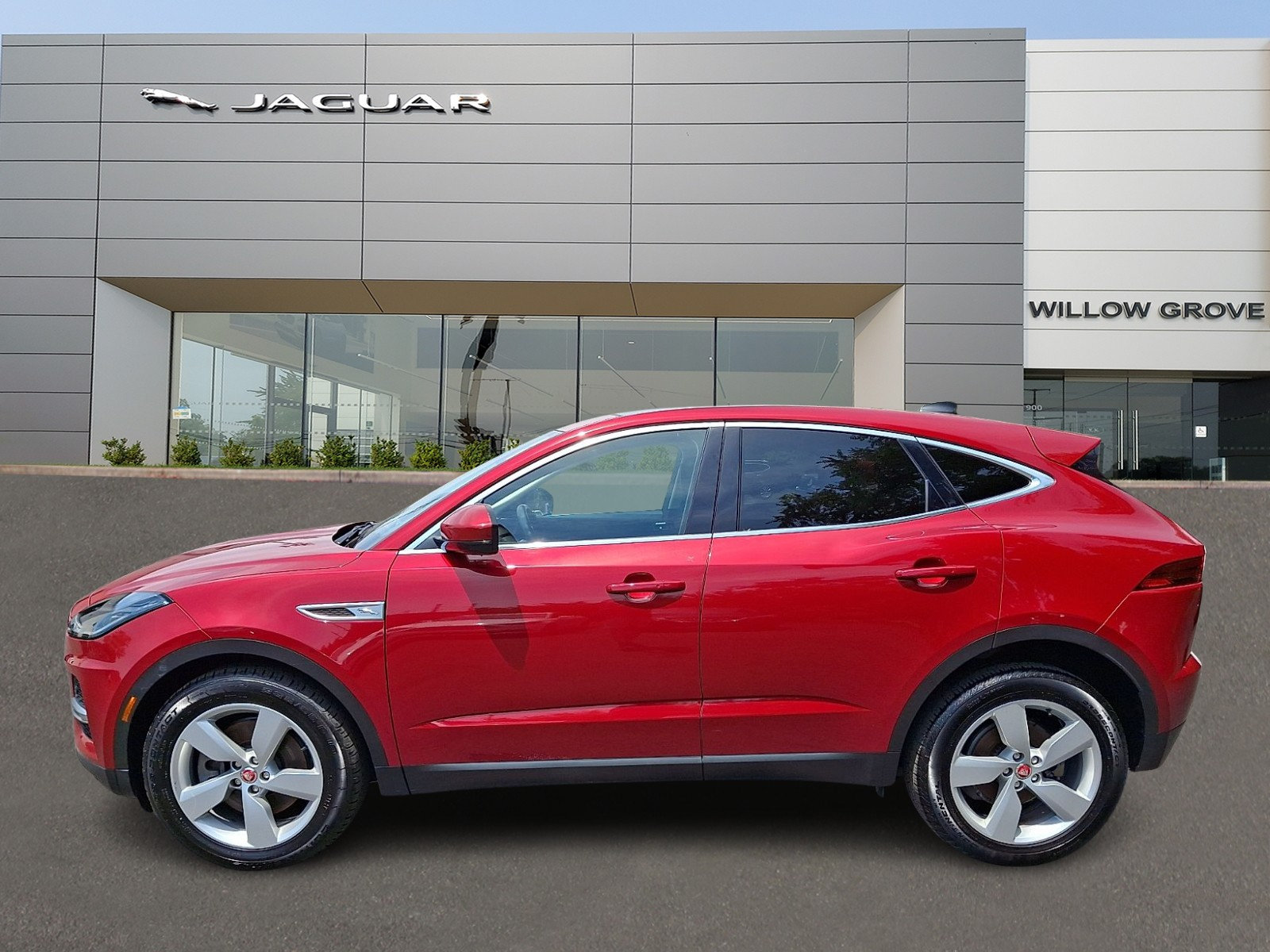 Used 2022 Jaguar E-PACE SE AWD/4WD image 6