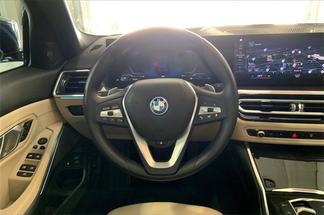 Used 2023 BMW 330e w/ Premium Package image 5