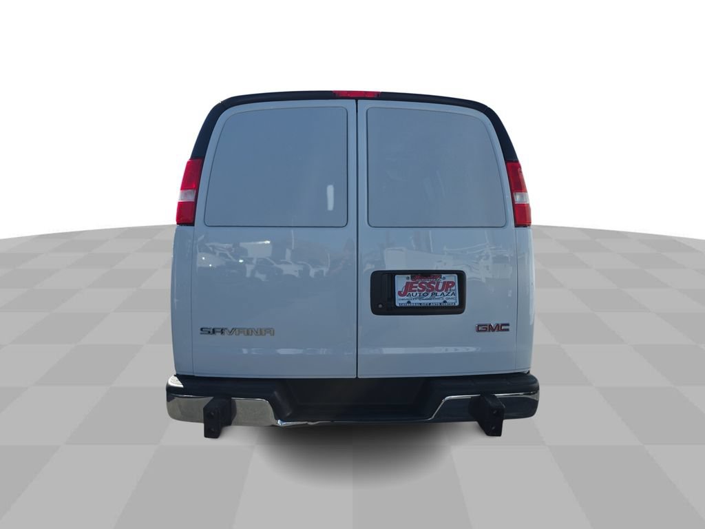 Used 2024 GMC Savana 2500 w/ Driver Convenience Package RWD image 7