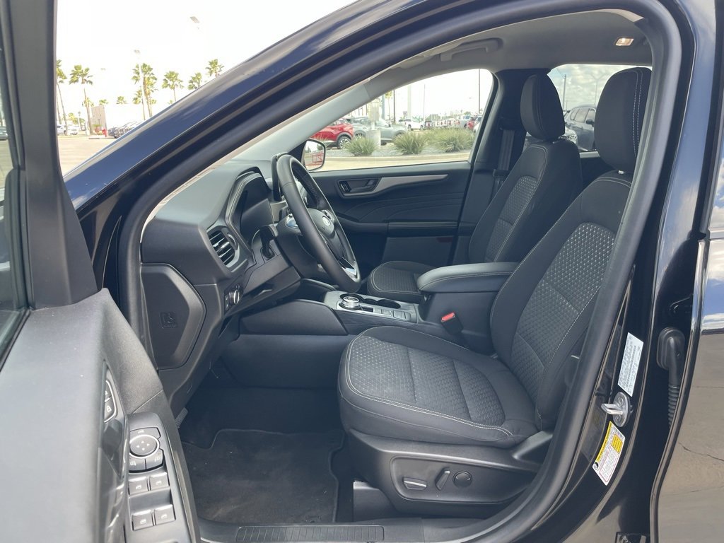 Used 2023 Ford Escape Active image 13