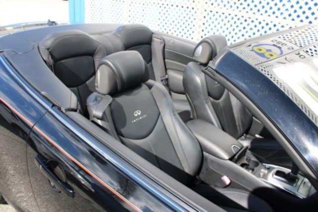 Used 2011 INFINITI G37 Convertible w/ Premium Pkg RWD image 21