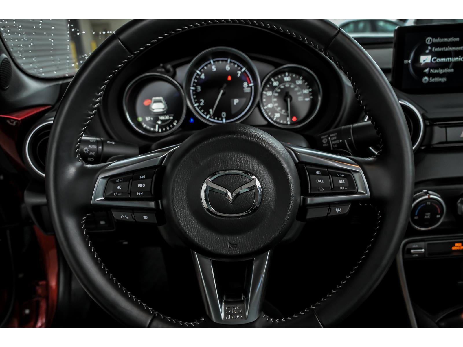 Used 2024 MAZDA MX-5 Miata RF Grand Touring RWD image 15