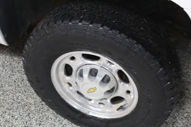 Used 2008 GMC Sierra 2500 W/T image 13