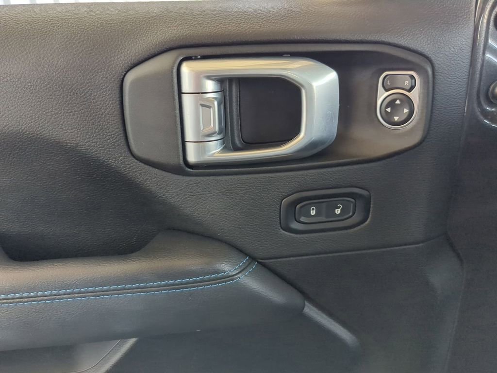 Used 2022 Jeep Wrangler Unlimited Rubicon 4xe w/ Steel Bumper Group image 13