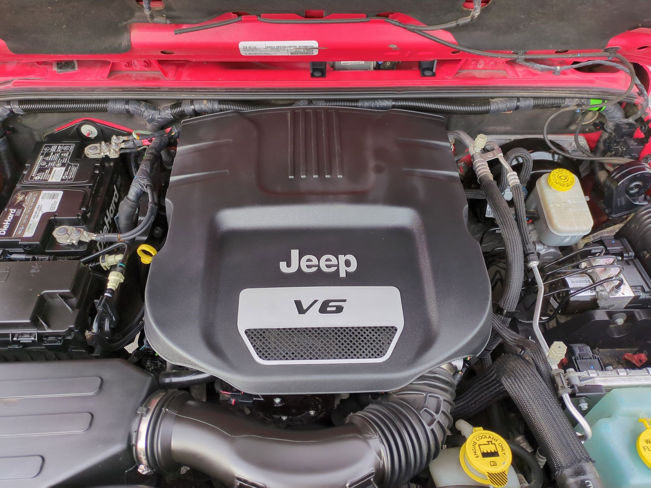 Used 2018 Jeep Wrangler Unlimited Sahara image 33