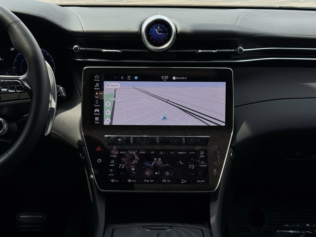 Used 2024 Maserati Grecale GT image 22