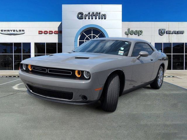 Used 2023 Dodge Challenger SXT image 11