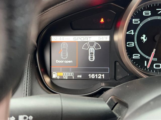 Used 2012 Ferrari California image 24