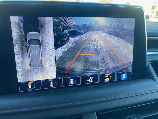 Used 2021 Chevrolet Tahoe RST w/ Luxury Package image 11