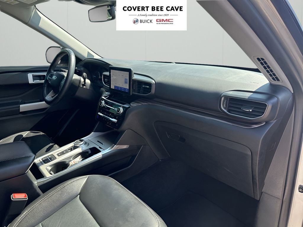 Used 2021 Ford Explorer Limited w/ Equipment Group 301A image 16