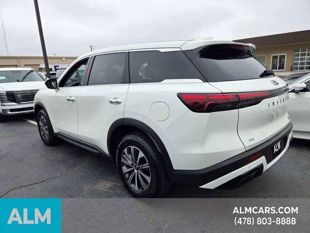 Used 2024 INFINITI QX60 Pure image 8