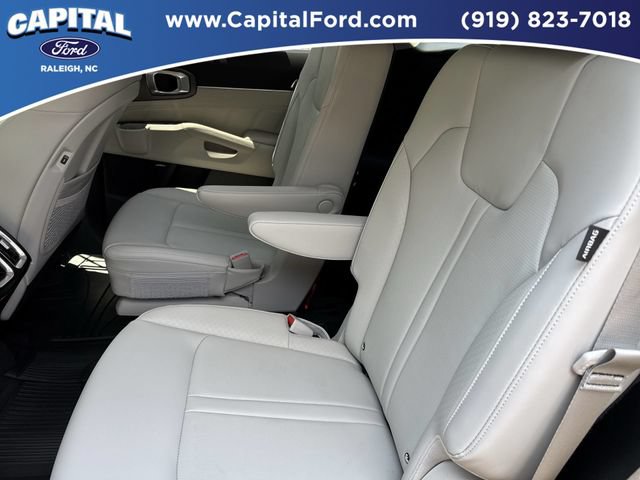 Used 2026 Kia Sorento SX FWD image 18