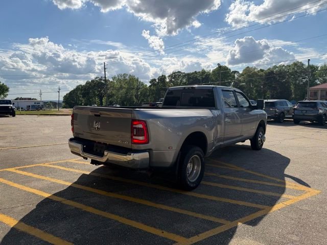 Used 2024 RAM 3500 Laramie AWD/4WD image 8