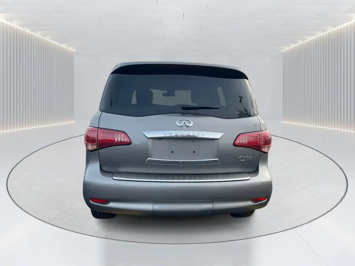Used 2013 INFINITI QX56 4WD w/ Deluxe Touring Pkg image 5