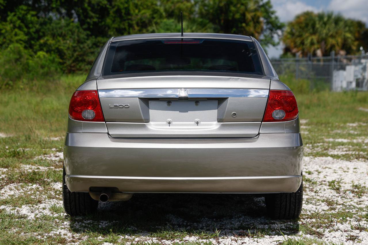 Used 2003 Saturn L-Series L200 w/ Audio Pkg I FWD image 7