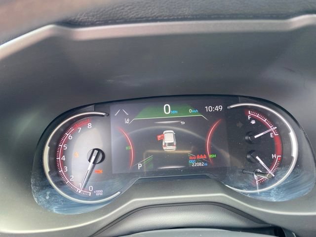 Used 2024 Toyota RAV4 XLE AWD/4WD image 12