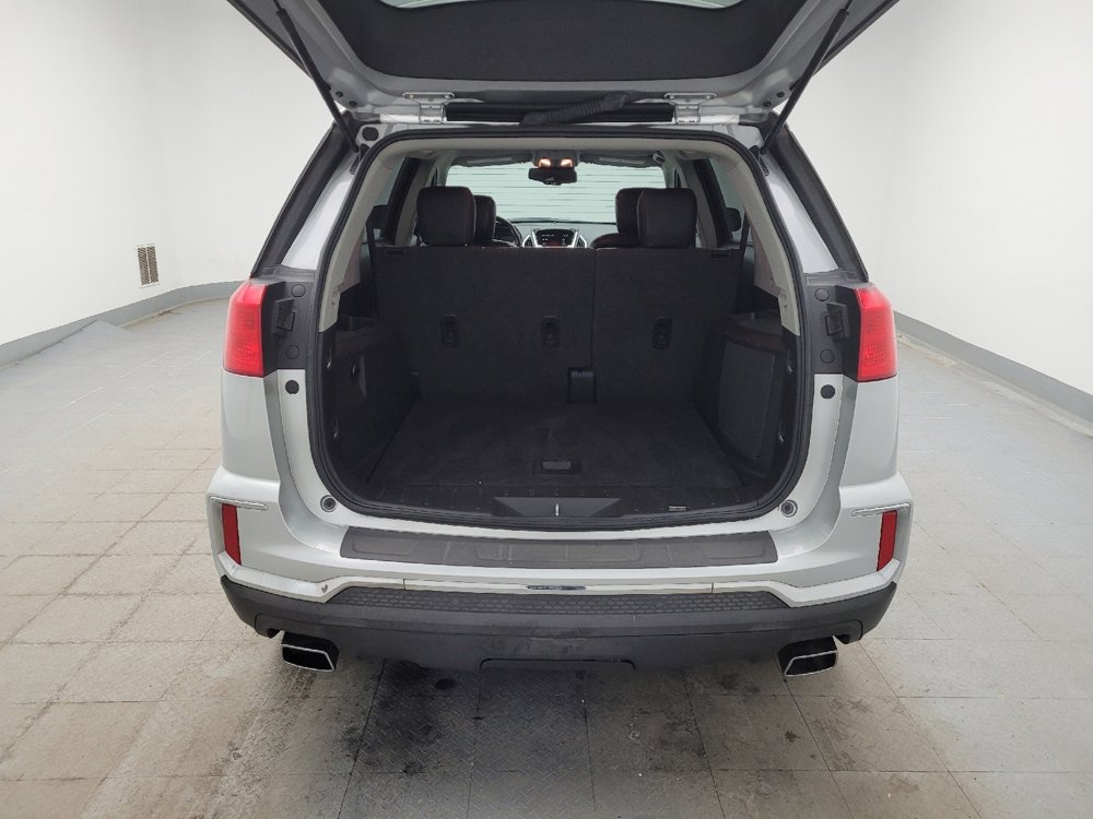 Used 2016 GMC Terrain SLT image 29