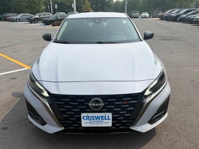 Used 2023 Nissan Altima 2.5 SR FWD image 10