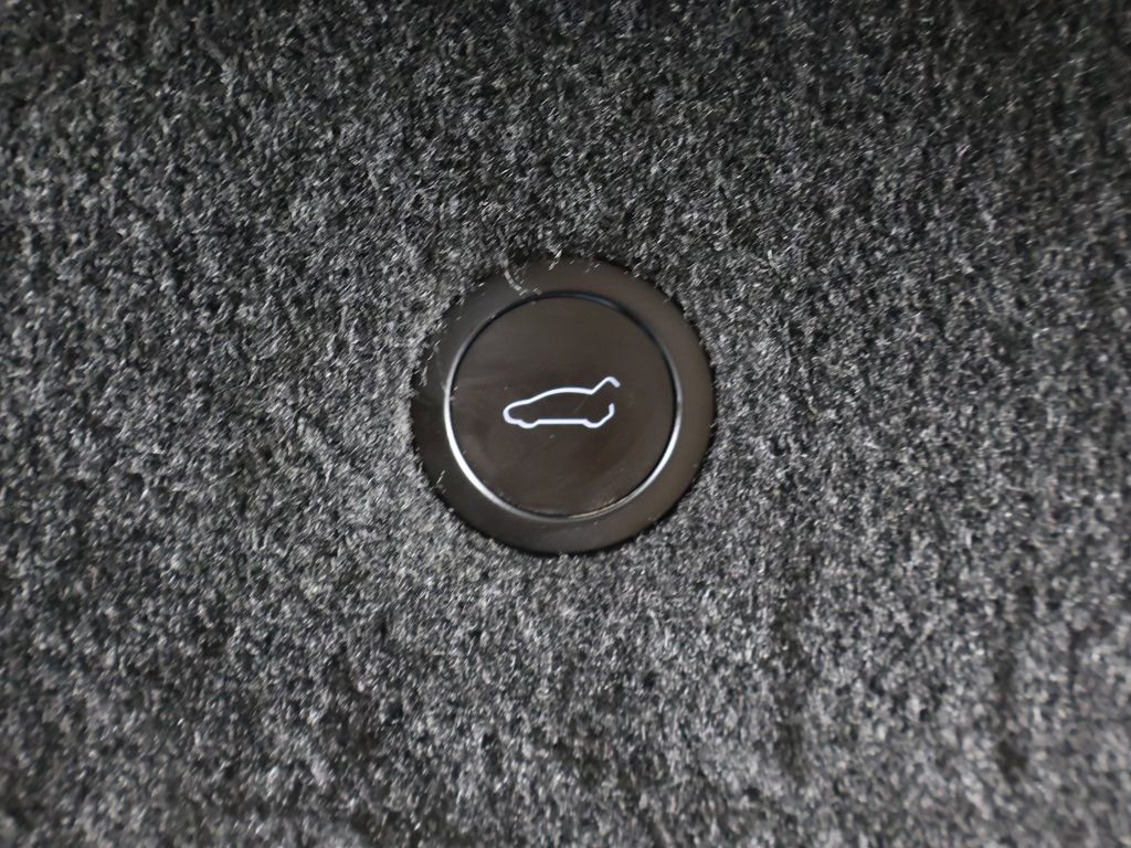 Used 2021 Tesla Model S Long Range image 22