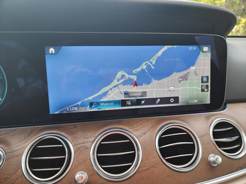 Used 2023 Mercedes-Benz E 350 4MATIC Sedan image 16